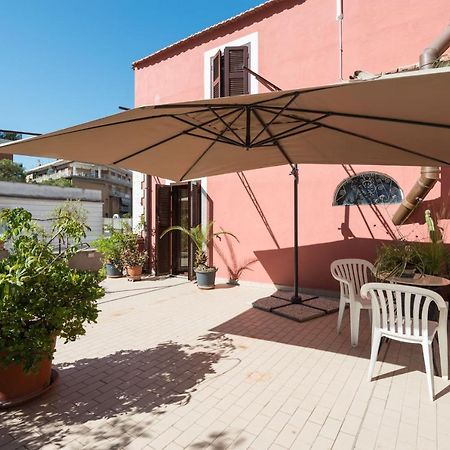 ローマ Cornelia Penthouse Bed & Breakfast エクステリア 写真